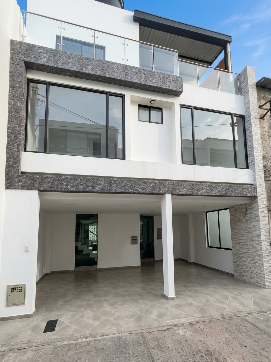 Casa Pinar — fachada principal del proyecto residencial